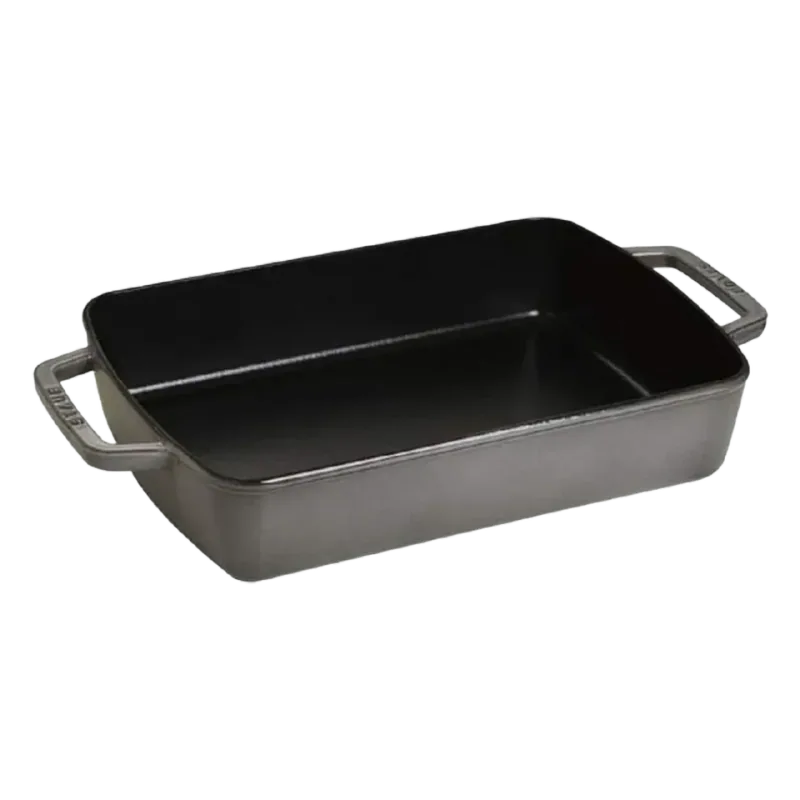 Staub Enameled Cast Iron Oval Roaster (4.75 qt)