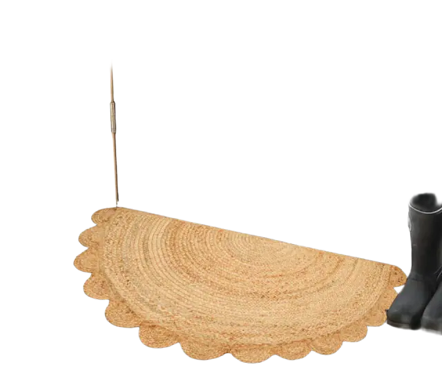 Savi Home Hand Woven Braided Jute Scalloped Rug